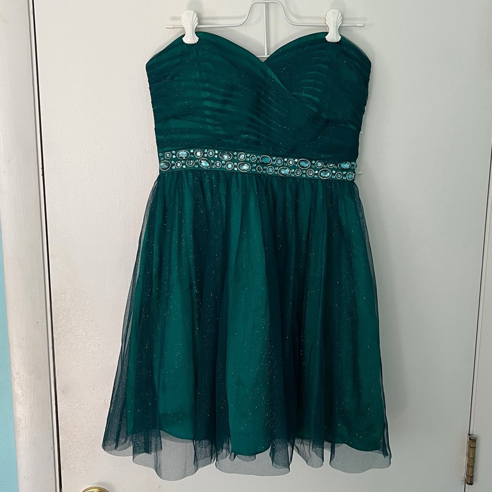 Jump Apparel Strapless Emerald Dress